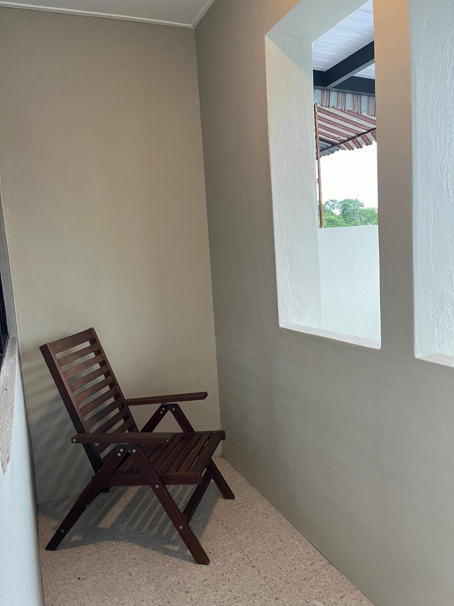 Traveller's For 10 Pax Rumah percutian